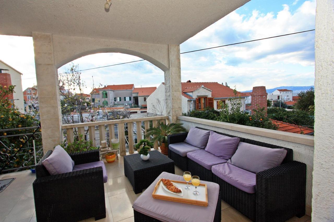 Apartment Petra Supetar Buitenkant foto